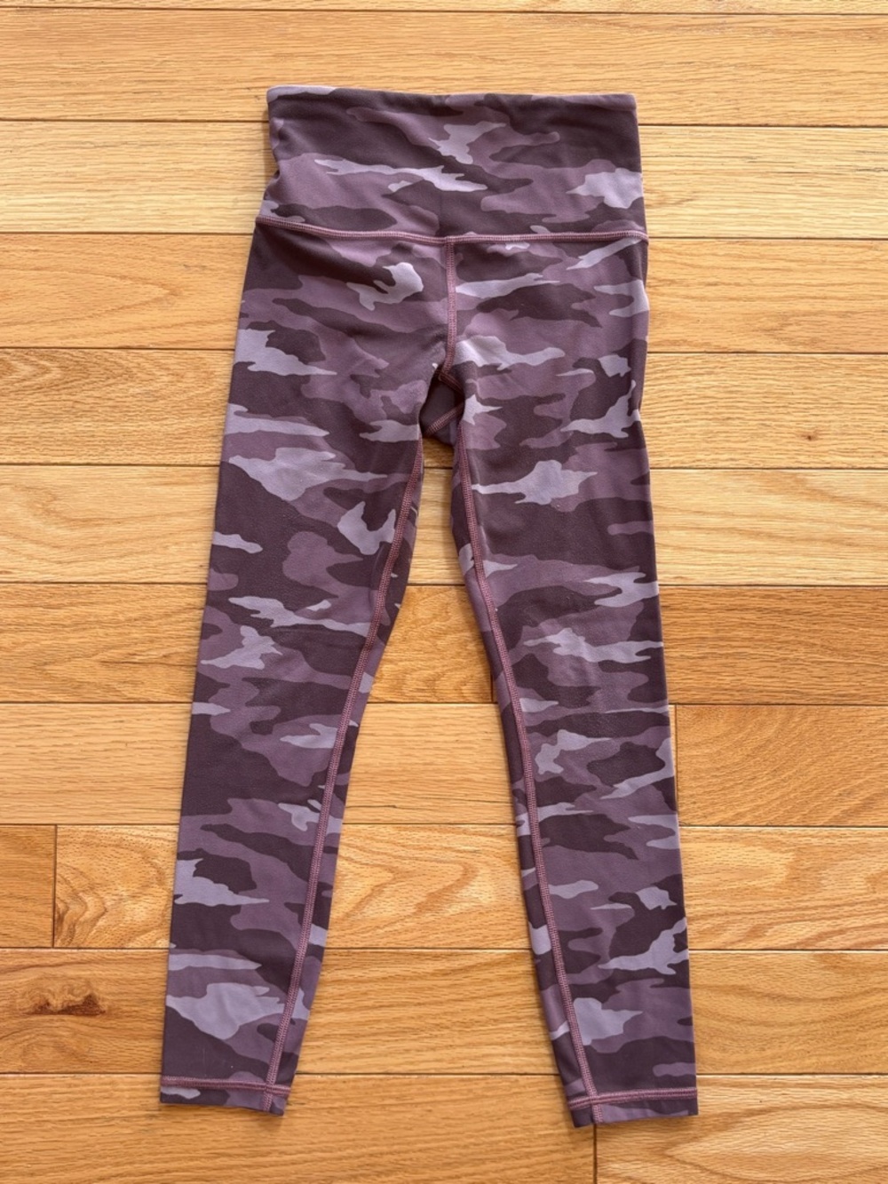 Athleta Leggings Women Elation 7/8 Tight XXS Purple Pink Camo High Rise Yoga Gym